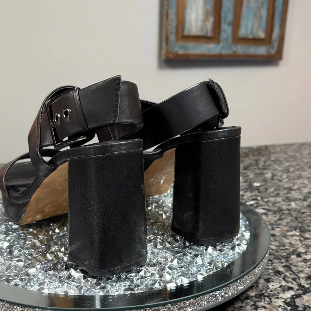 DKNY Black Platform chunky high Heels with gunmetal NEW 9.5